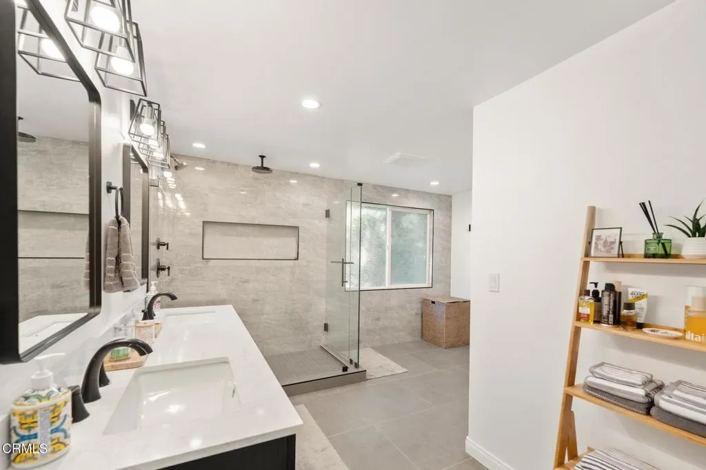 Additional image 45 of 312 N San Mateo Avenue, Ventura, CA 93004