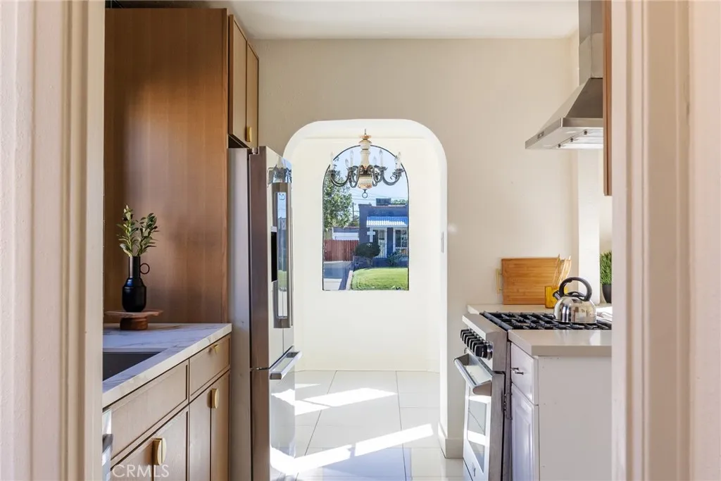Additional image 45 of 2127 W 76th St, Los Angeles, CA 90047