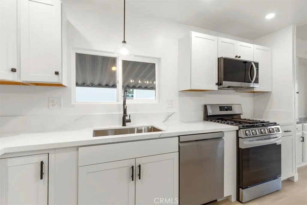 Additional image 13 of 80 Huntington St Unit 701, Huntington Beach, CA 92648