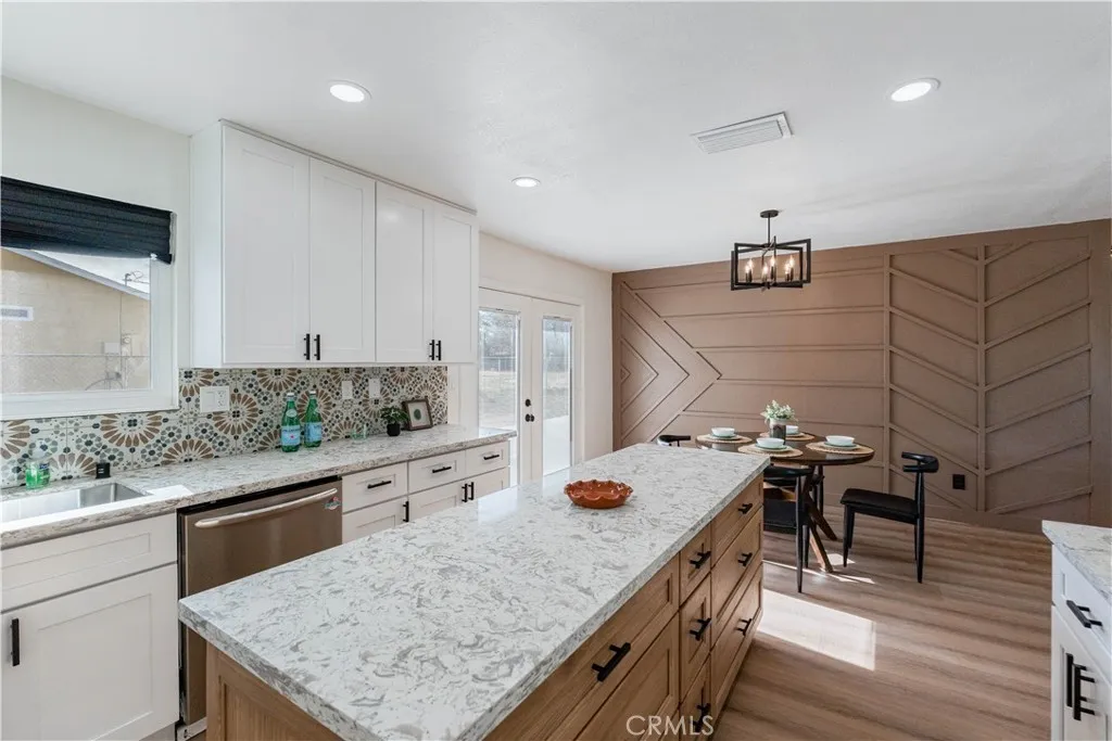 Additional image 54 of 12850 Lakota Rd, Apple Valley, CA 92308