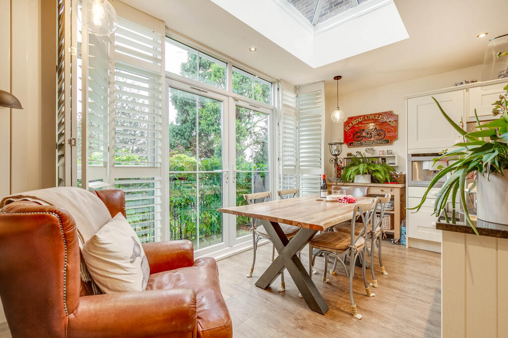 Additional image 10 of Wendover Lodge, Welwyn, AL6