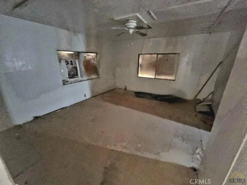 Additional image 13 of 330 Morning Glory Drive, California City, CA 93505