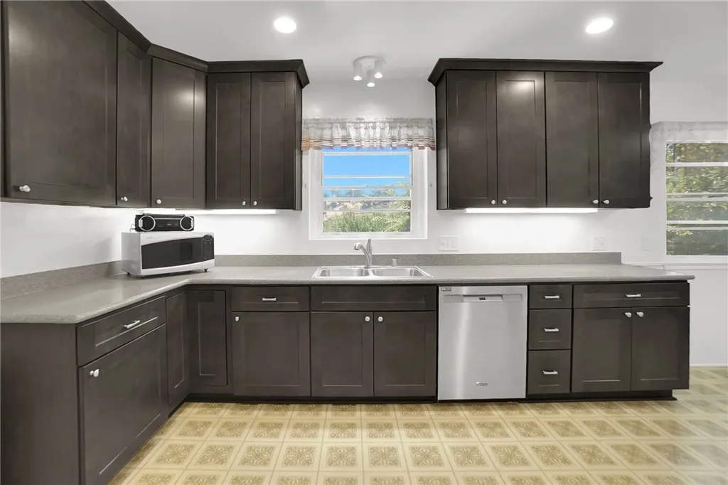 Additional image 9 of 824 De La Fuente Street, Monterey Park, CA 91754