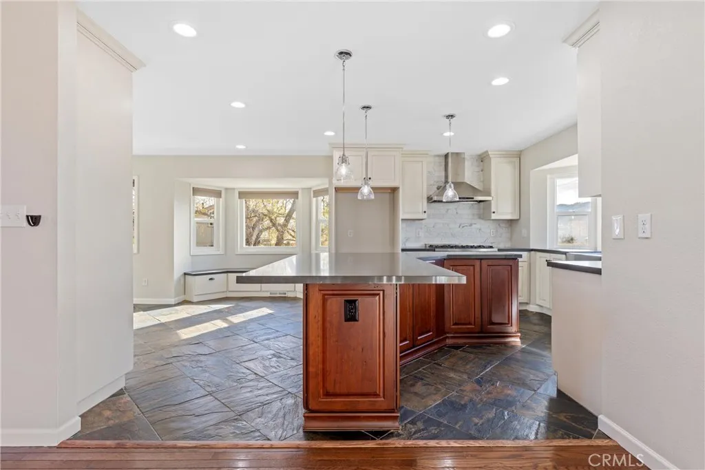 Additional image 83 of 24500 Deertrail Drive, Tehachapi, CA 93561