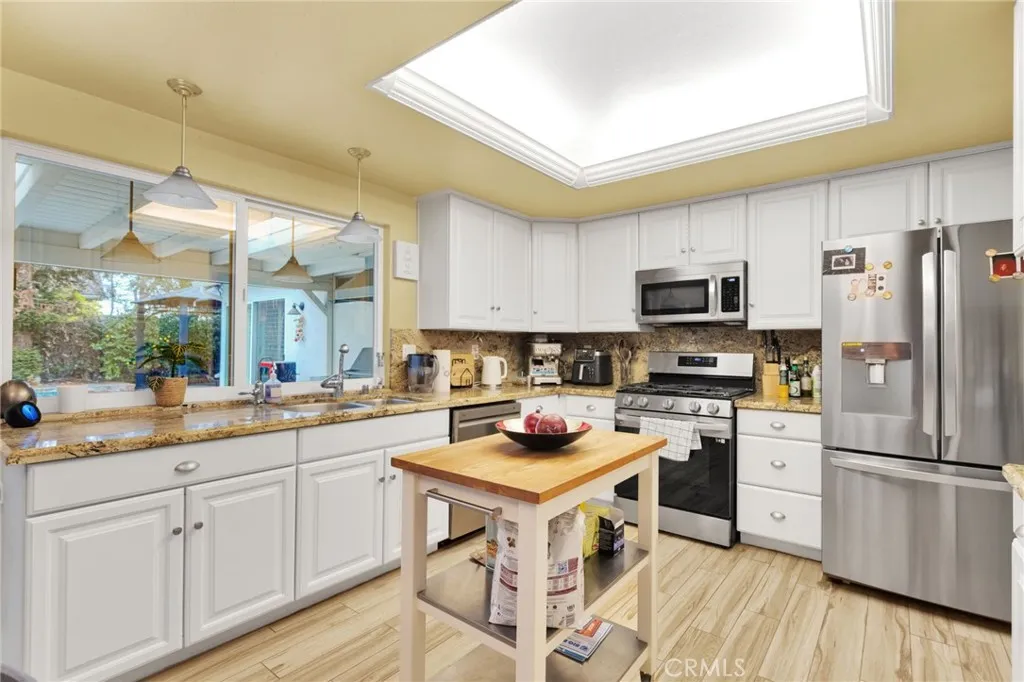 Additional image 18 of 25442 Via Escovar, Valencia, CA 91355