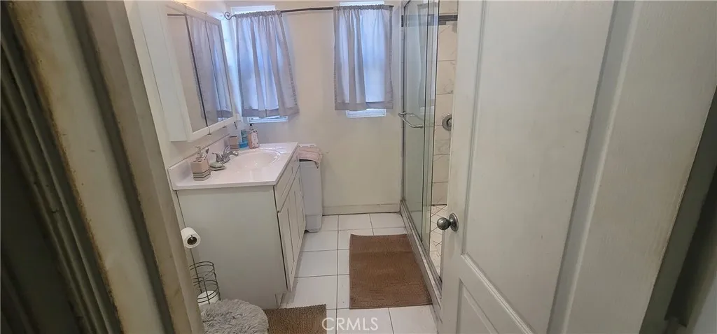 Additional image 18 of 2912 W 30th St, Los Angeles, CA 90018