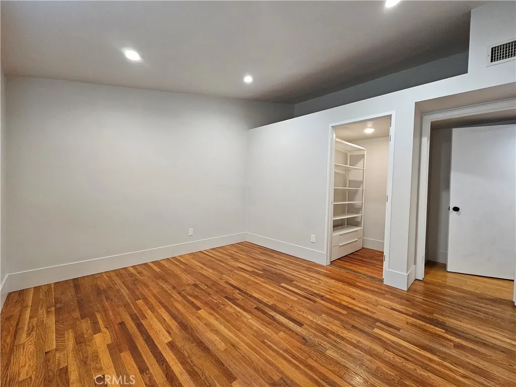 Additional image 34 of 17530 Tuba Street, Northridge, CA 91325