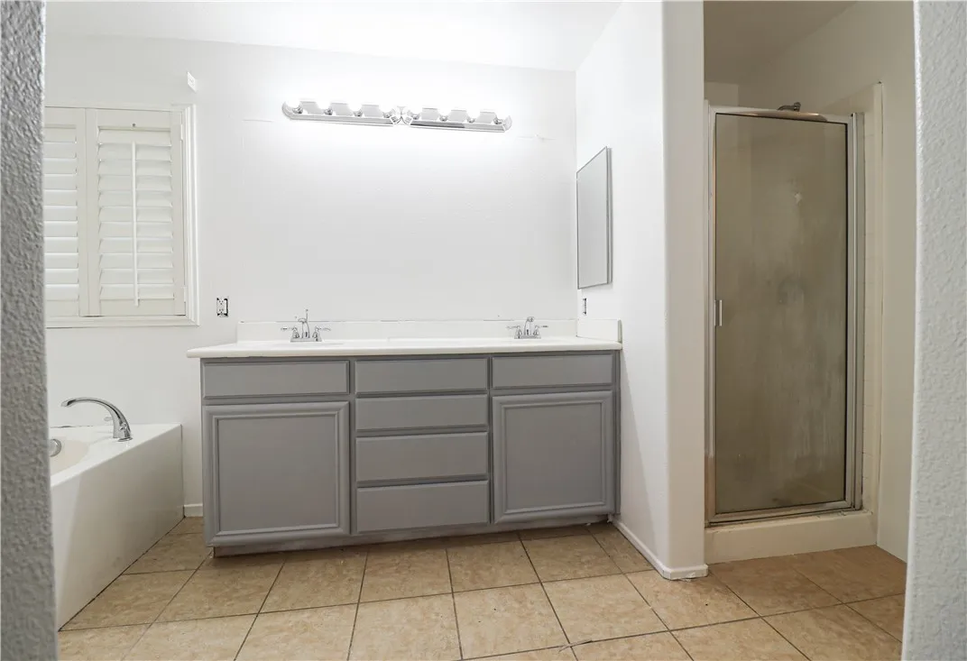 Additional image 63 of 18215 Grove Place, Fontana, CA 92336