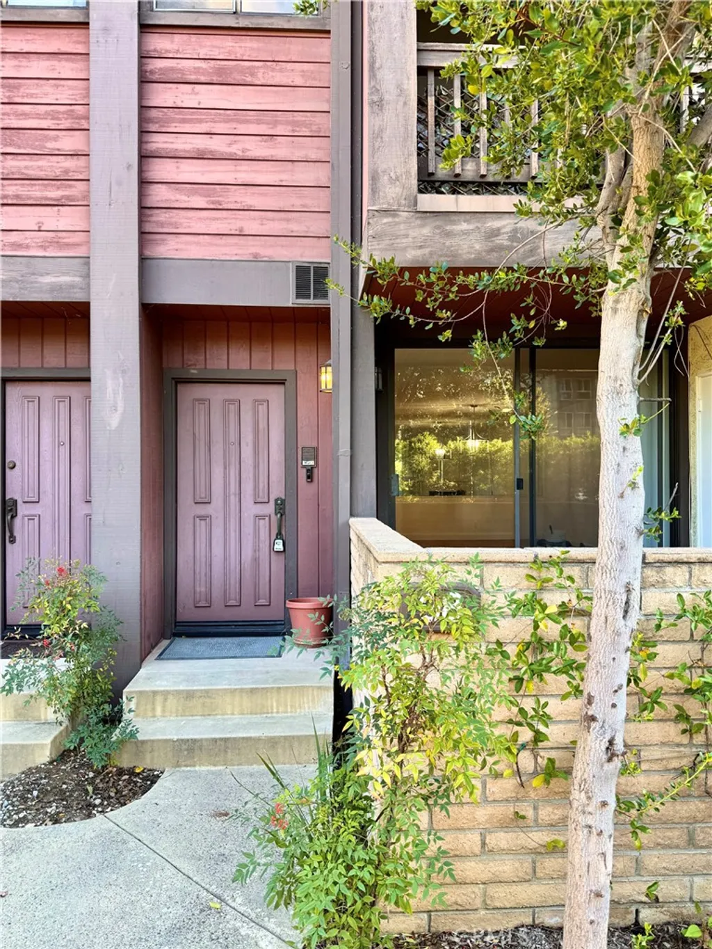 Additional image 25 of 21930 Marylee St Unit 98, Woodland Hills, CA 91367