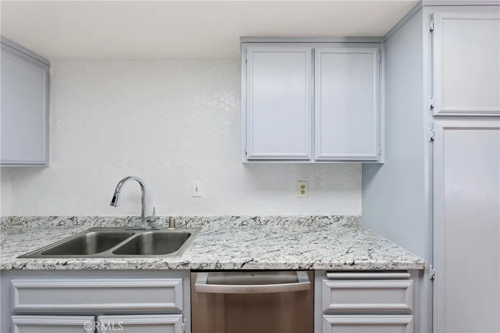 Additional image 16 of 2116 Firewood Court, San Bernardino, CA 92404