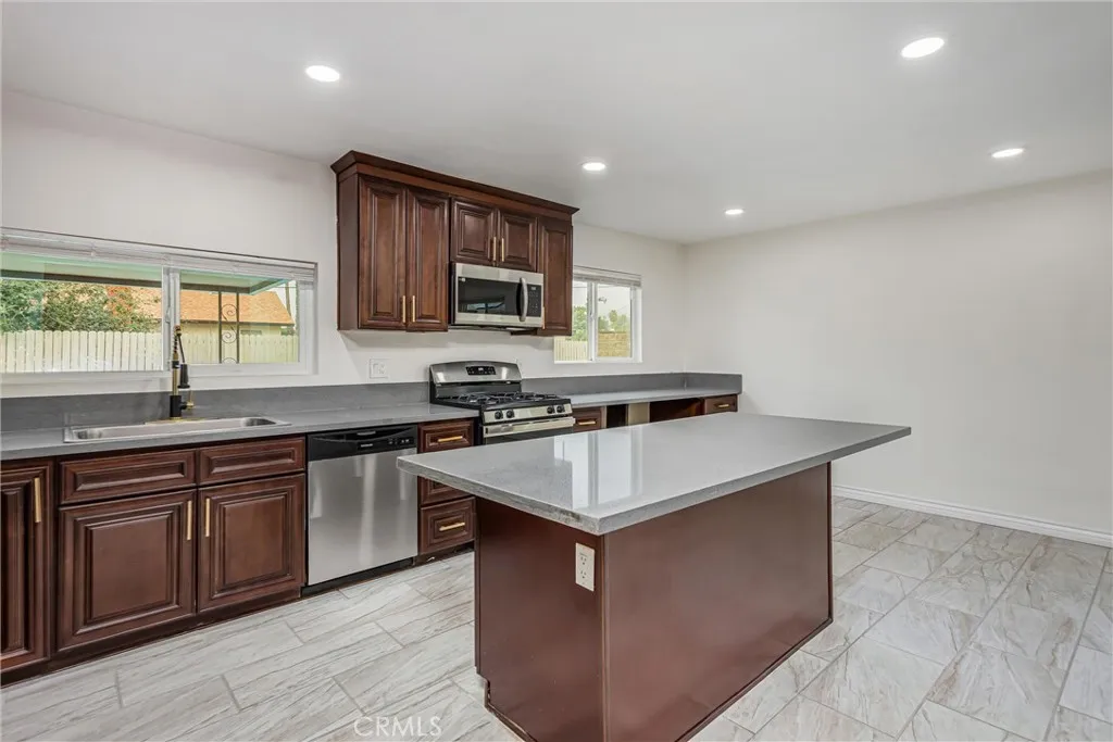 Additional image 61 of 5624 Wadsworth Avenue, Highland, CA 92346