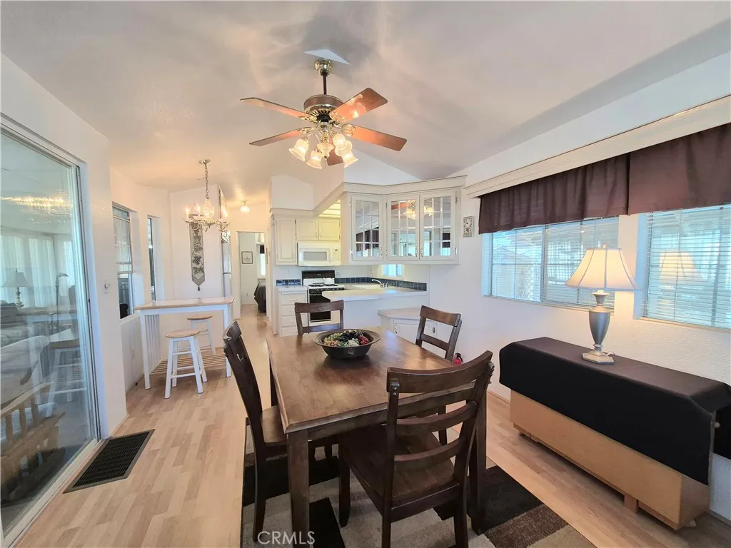 Additional image 39 of 1295 S Cawston Ave Unit 154, Hemet, CA 92545