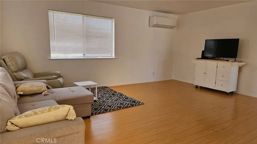 Additional image 3 of 10409 Redwood Blvd, California City, CA 93505