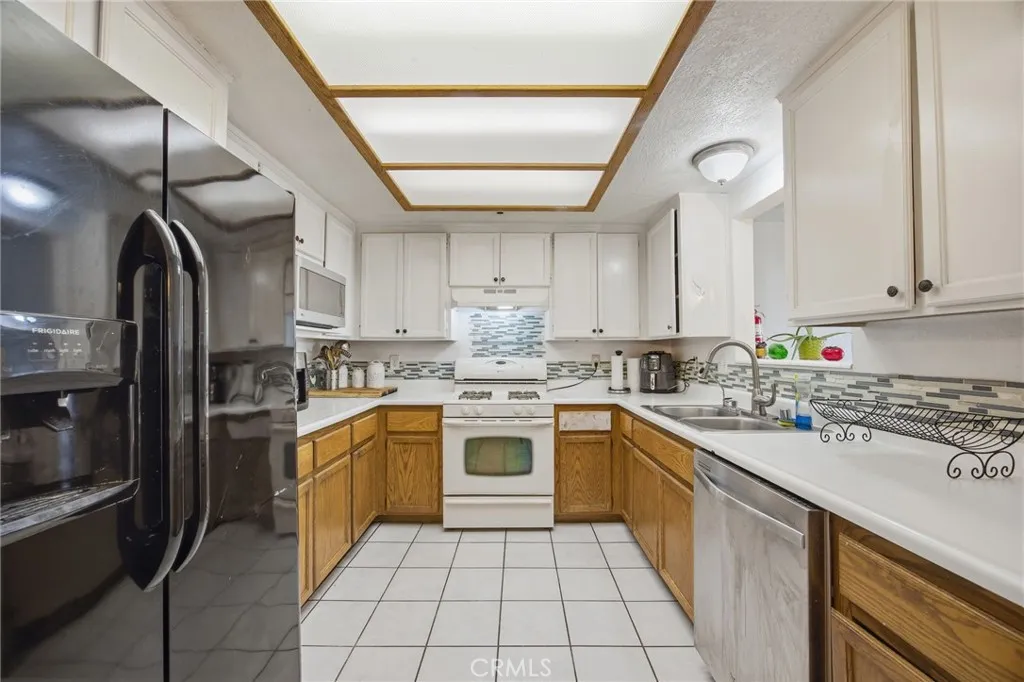 Additional image 33 of 7725 Sahara Ave, 29 Palms, CA 92277