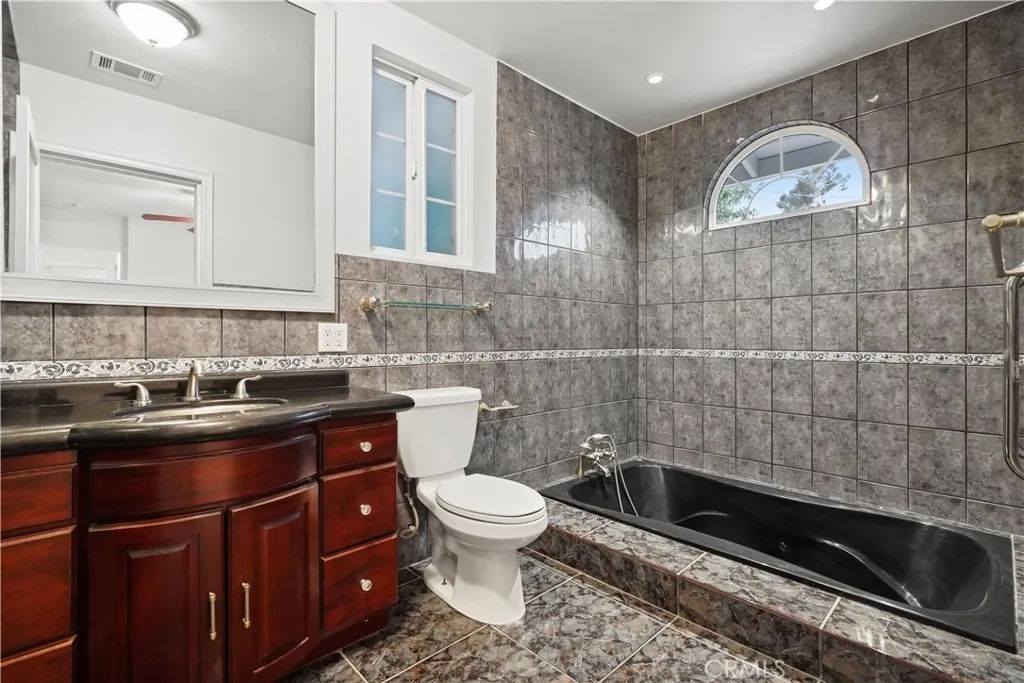 Additional image 31 of 14746 Jaguar, Mission Hills (San Fernando), CA 91345