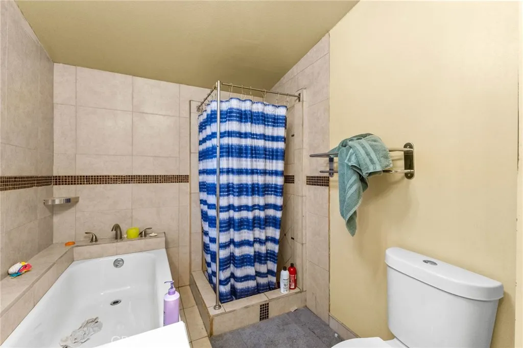 Additional image 20 of 18967 Tawney Road #A/B, Adelanto, CA 92301