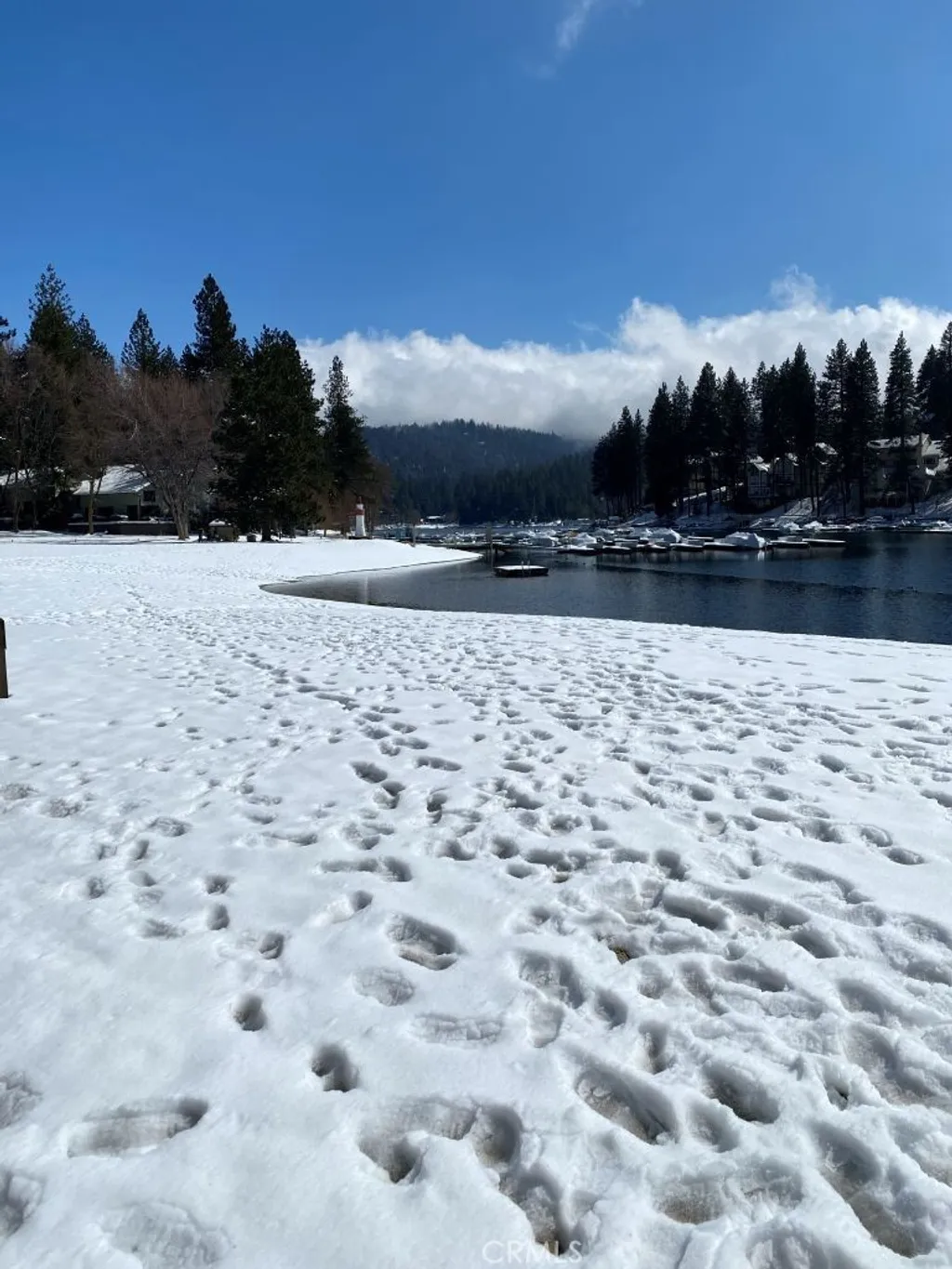 Additional image 5 of 27657 Peninsula Drive Unit 106, Lake Arrowhead, CA 92352