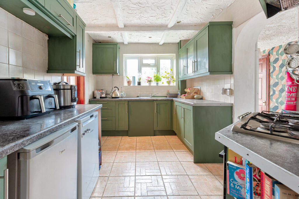 Additional image 8 of High Oaks, St. Albans, Hertfordshire, AL3