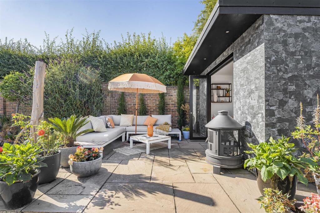 Additional image 29 of Codicote Road, Welwyn