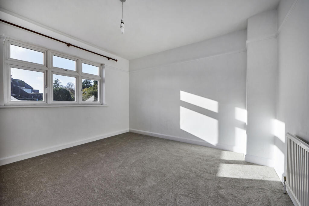 Additional image 7 of Cross Way, Harpenden, Herts, AL5