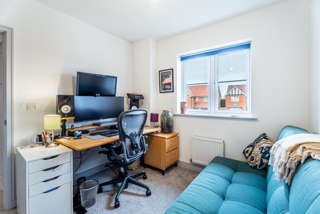 Additional image 11 of Lawrence Close, Smallford, St. Albans, Hertfordshire, AL4