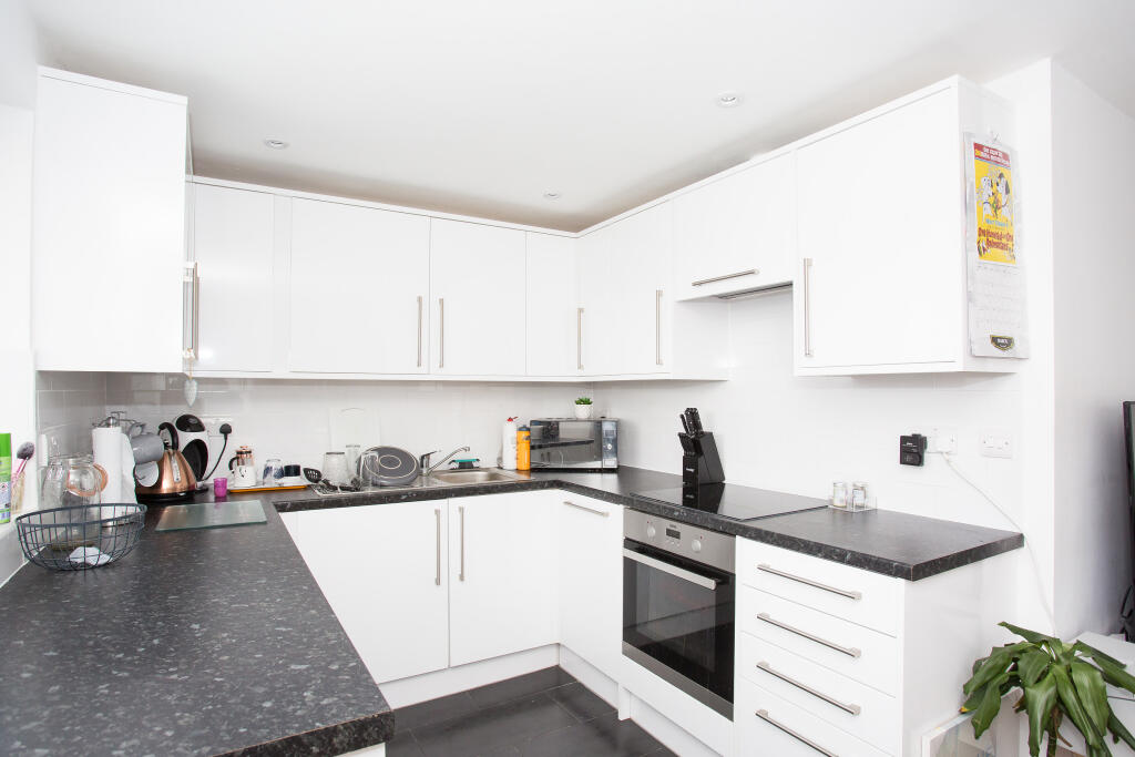 Additional image 8 of Meadow Close, London Colney, St Albans, Herts, AL2