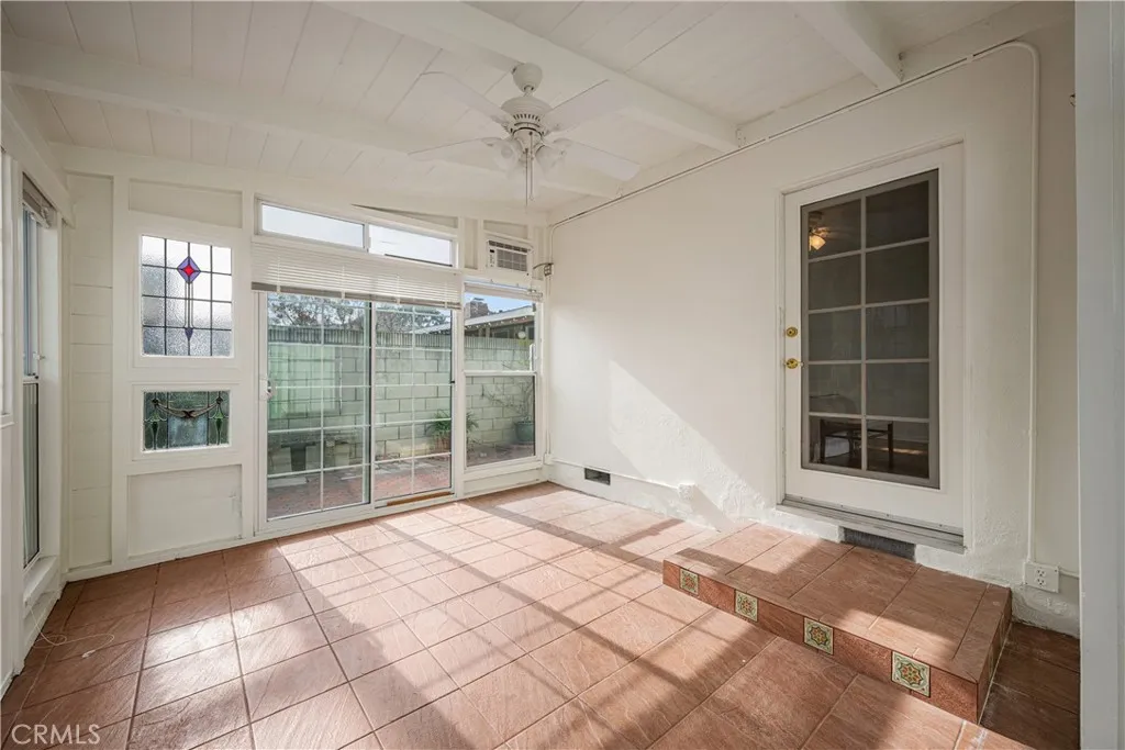 Additional image 111 of 3022 Heather Rd, Long Beach, CA 90808