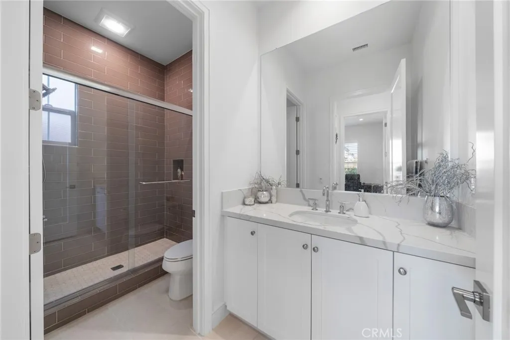 Additional image 19 of 137 Trumpet Flower, Irvine, CA 92618