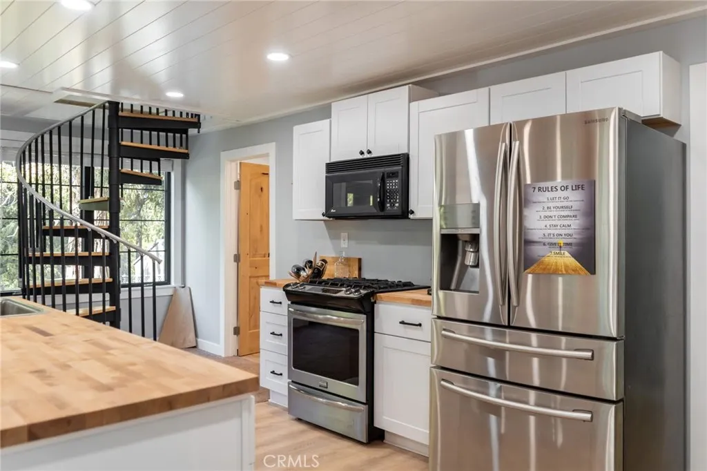 Additional image 23 of 25150 Fern Valley Rd, Idyllwild, CA 92549