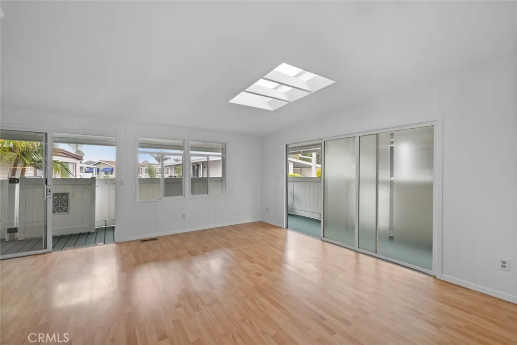 Additional image 9 of 307 Lexinton Circle, Newport Beach, CA 92660