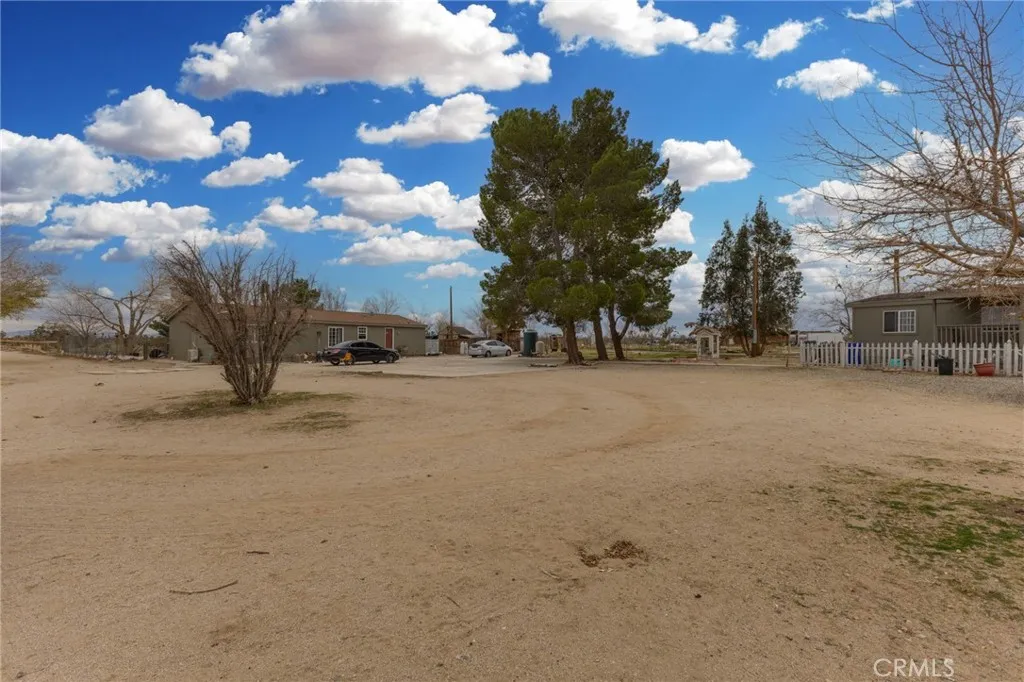 Additional image 22 of 18967 Tawney Road #A/B, Adelanto, CA 92301