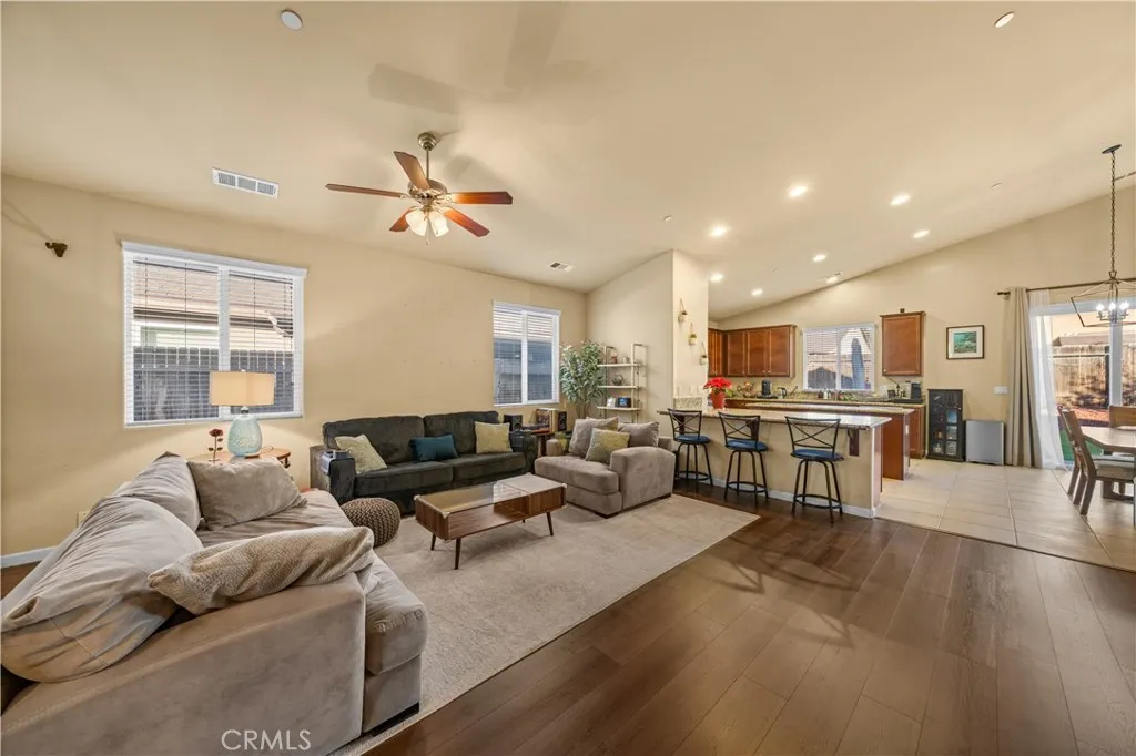 Additional image 3 of 9214 Cadbury Dr, Bakersfield, CA 93311