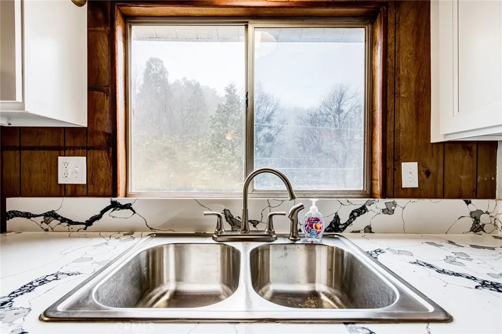 Additional image 59 of 389 Dorn Drive, Crestline, CA 92325