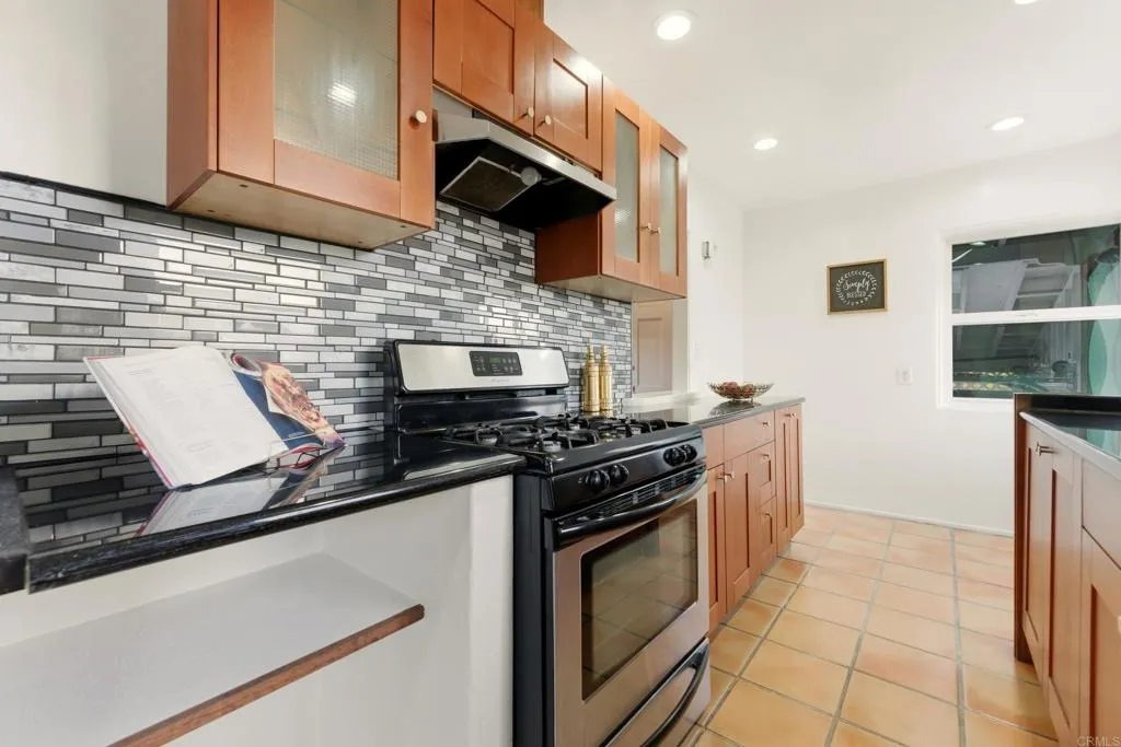 Additional image 5 of 962 Hanover Street, San Diego, CA 92114