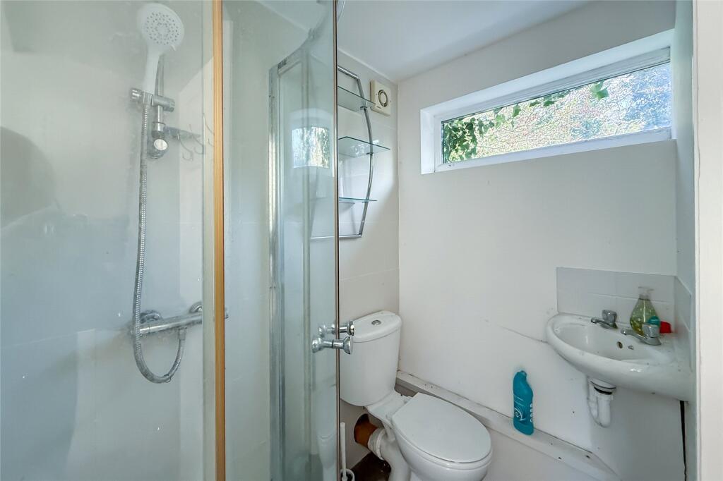 Additional image 9 of White Hedge Drive, St. Albans, Hertfordshire, AL3