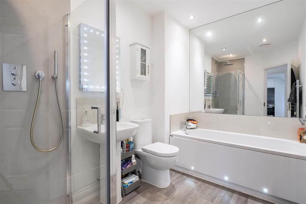 Additional image 6 of 35 High Street, Sandridge, St Albans