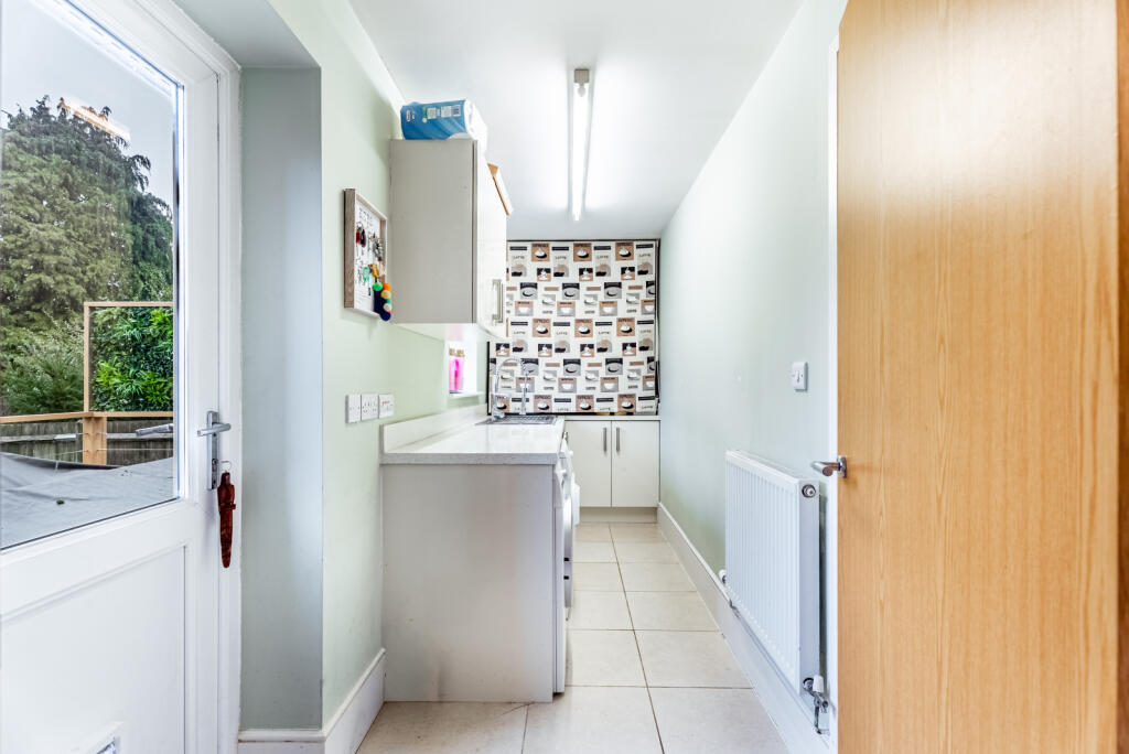 Additional image 7 of Meads Lane, Wheathampstead, St. Albans, Hertfordshire, AL4