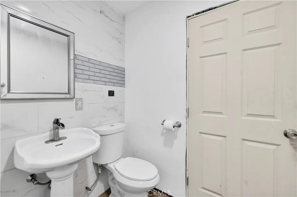 Additional image 22 of 7124 Wall Street, Yucca Valley, CA 92284