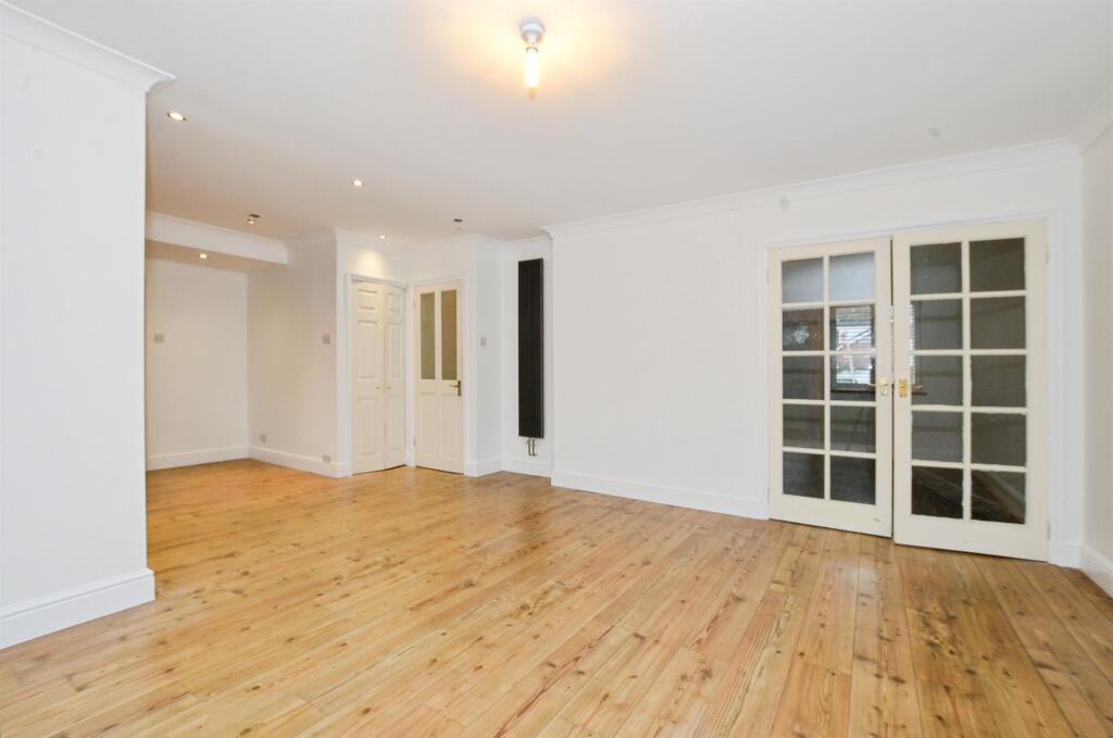 Additional image 3 of Crabtree Lane, Harpenden