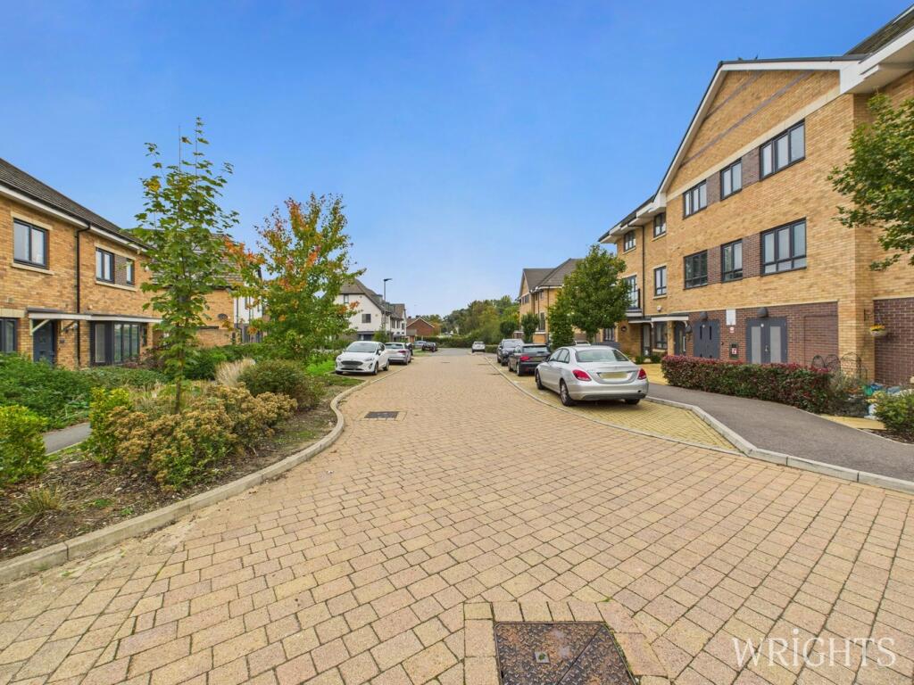 Additional image 33 of Welwyn Garden City, AL7