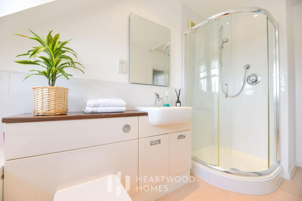 Additional image 16 of Tollgate Road, Colney Heath, St. Albans, AL4 0PY