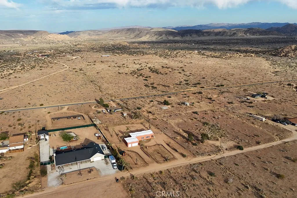 Additional image 4 of 2995 Ox Yoke Rd, Pioneertown, CA 92268