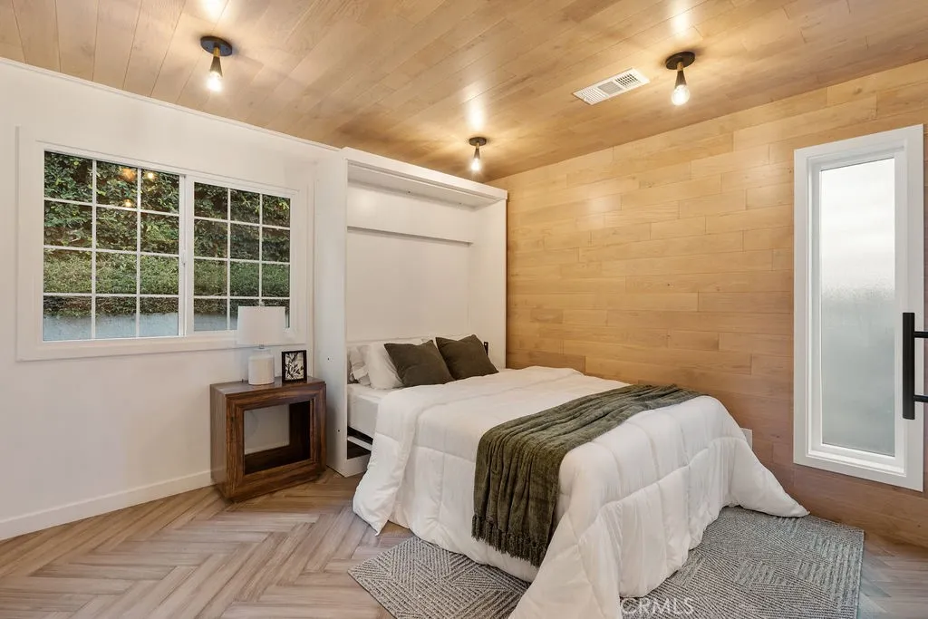 Additional image 102 of 3041 Atwater Ave, Los Angeles, CA 90039