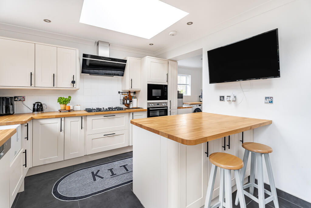 Additional image 11 of Rooks Hill, Welwyn Garden City, Hertfordshire, AL8