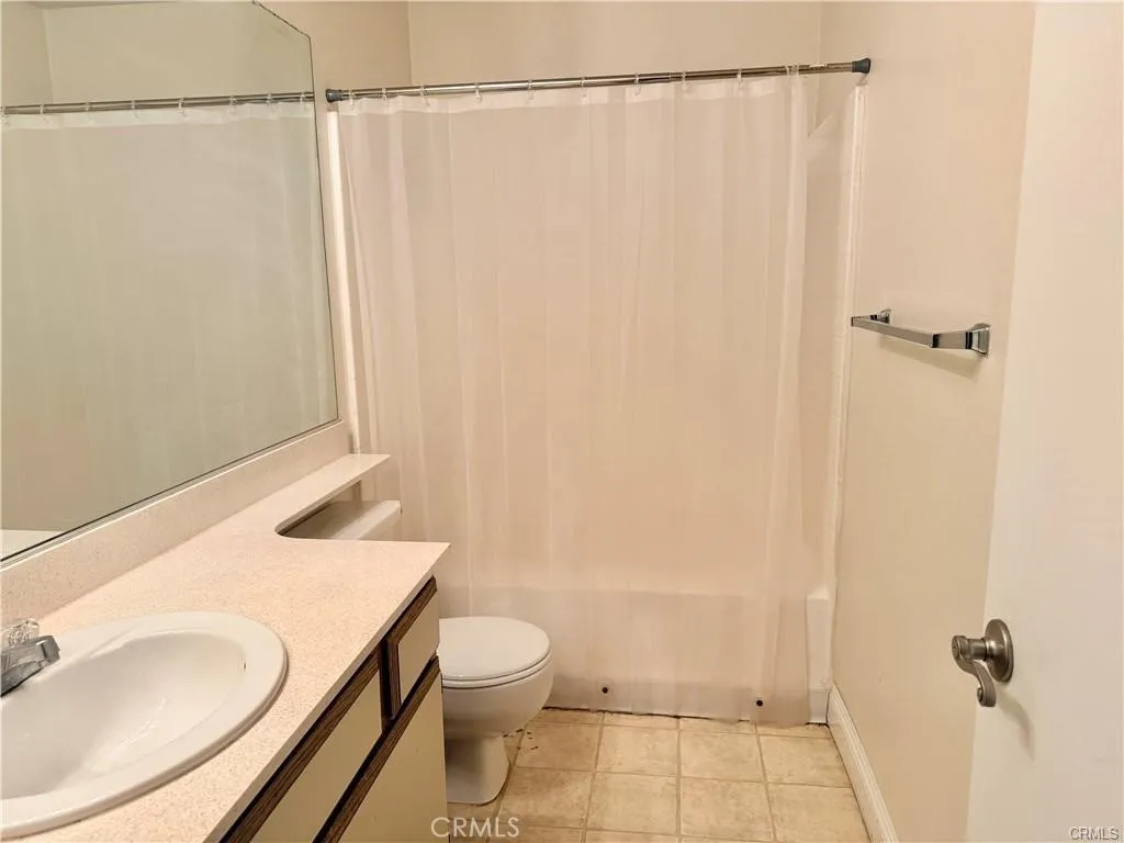 Additional image 28 of 16377 Lakeshore Dr Unit 2D, Lake Elsinore, CA 92530