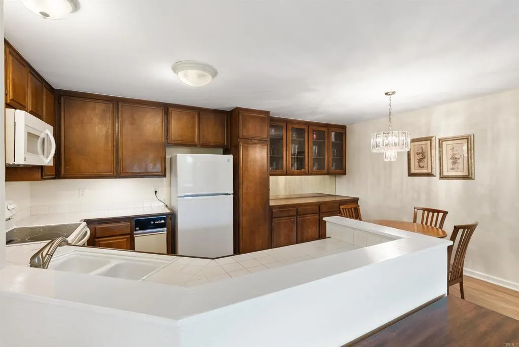 Additional image 9 of 17607 Pomerado Rd Unit 101, Rancho Bernardo (San Diego), CA 92128