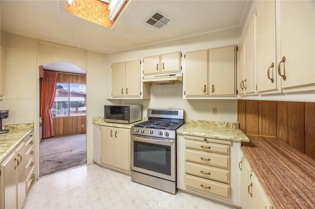 Additional image 13 of 626 N Dearborn Street Unit 19, Redlands, CA 92374