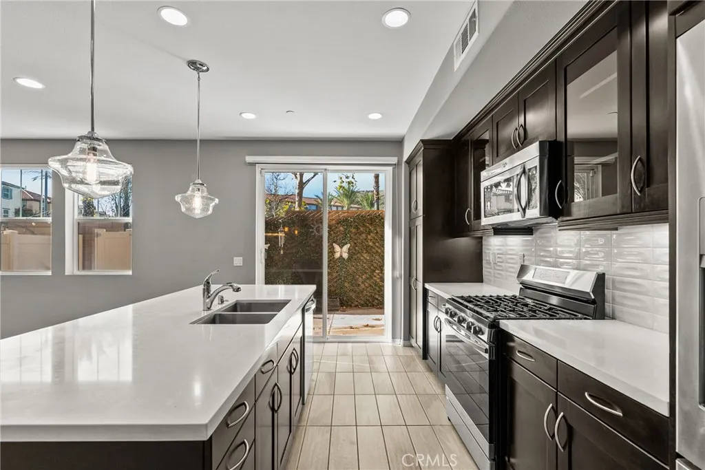 Additional image 65 of 22105 Barrington Way, Saugus, CA 91350