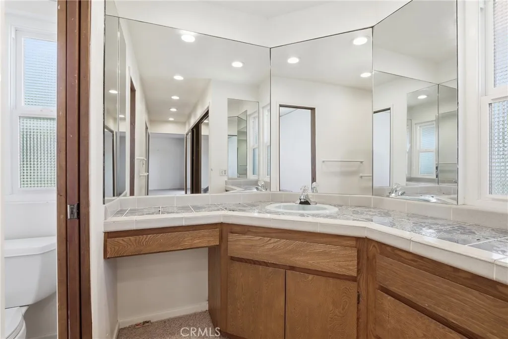 Additional image 115 of 2026 Tudor Ln, Fallbrook, CA 92028