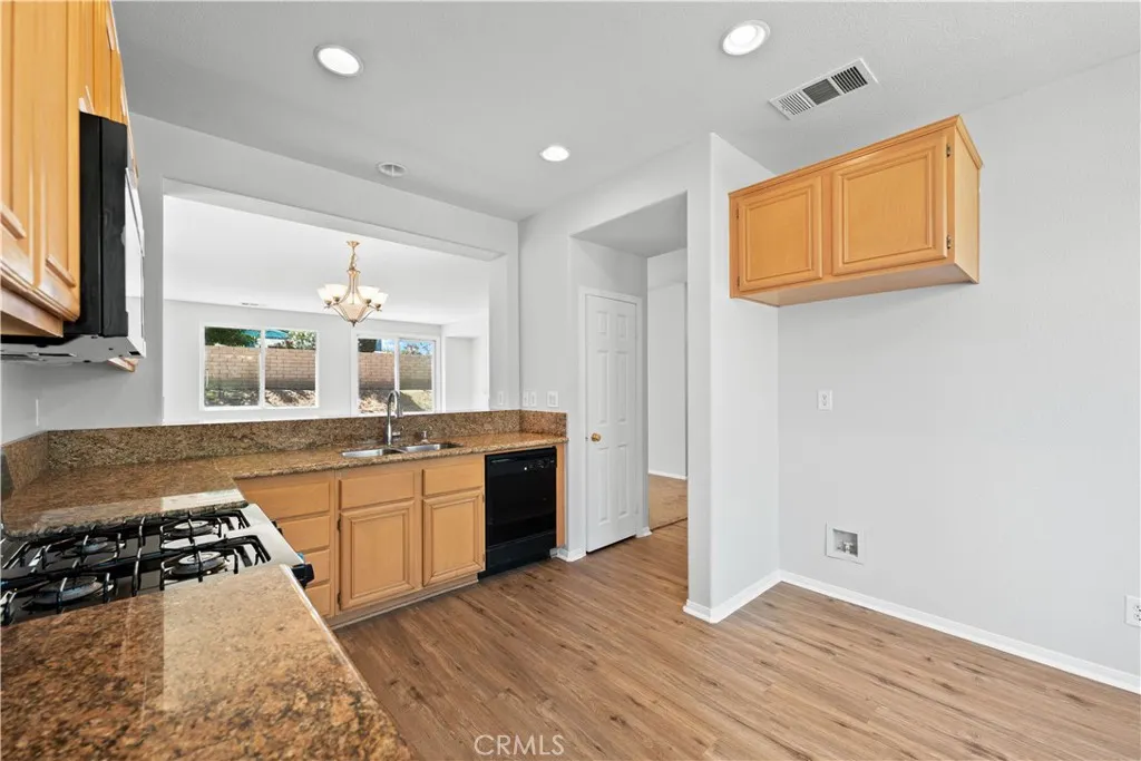 Additional image 48 of 36521 Silverado Drive, Palmdale, CA 93550